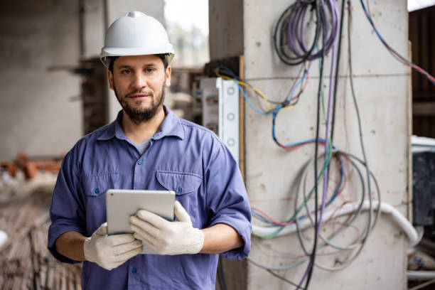 Best Licensed Electrician  in Melrose, MA